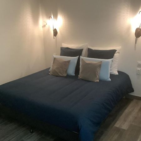 Domaine Des Trois Sorciers Bed and Breakfast Bouxwiller  Exteriör bild