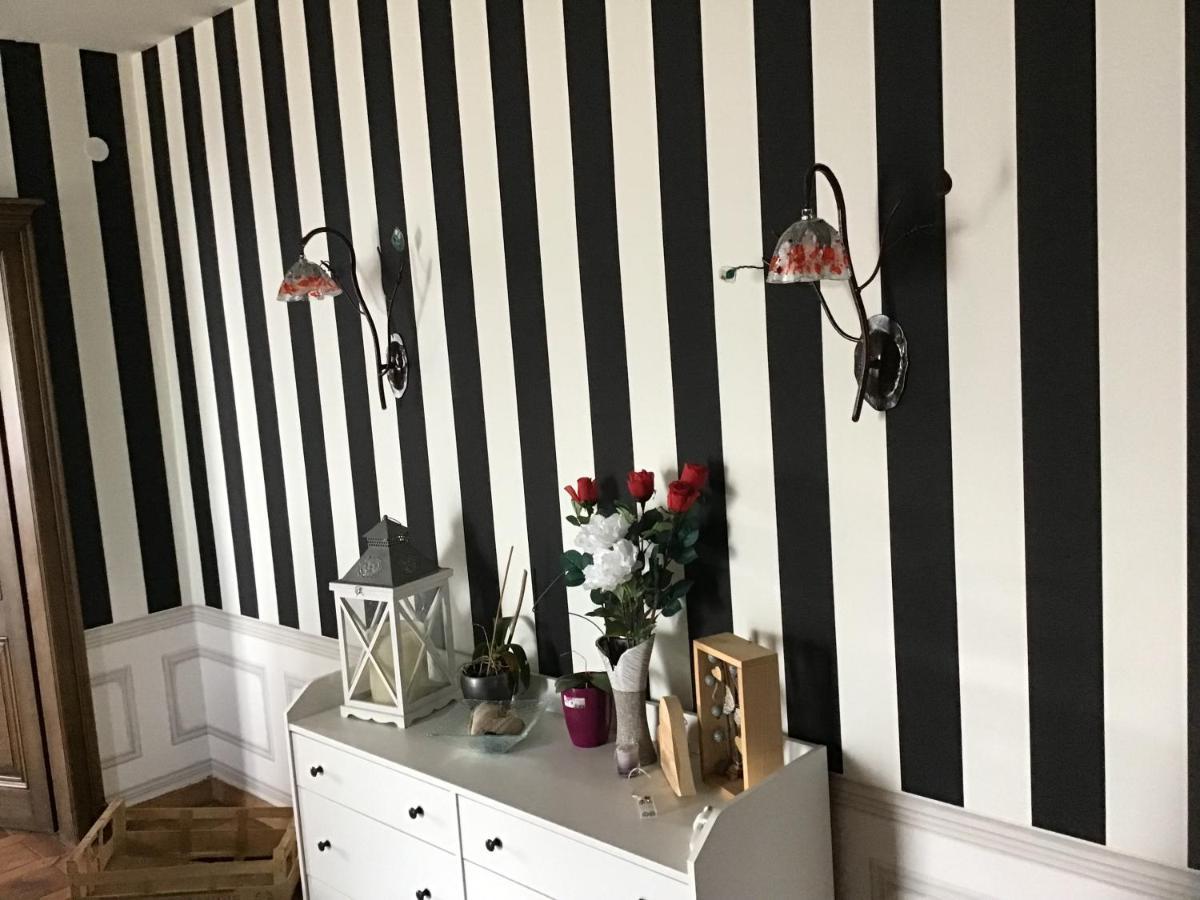 Domaine Des Trois Sorciers Bed and Breakfast Bouxwiller  Exteriör bild