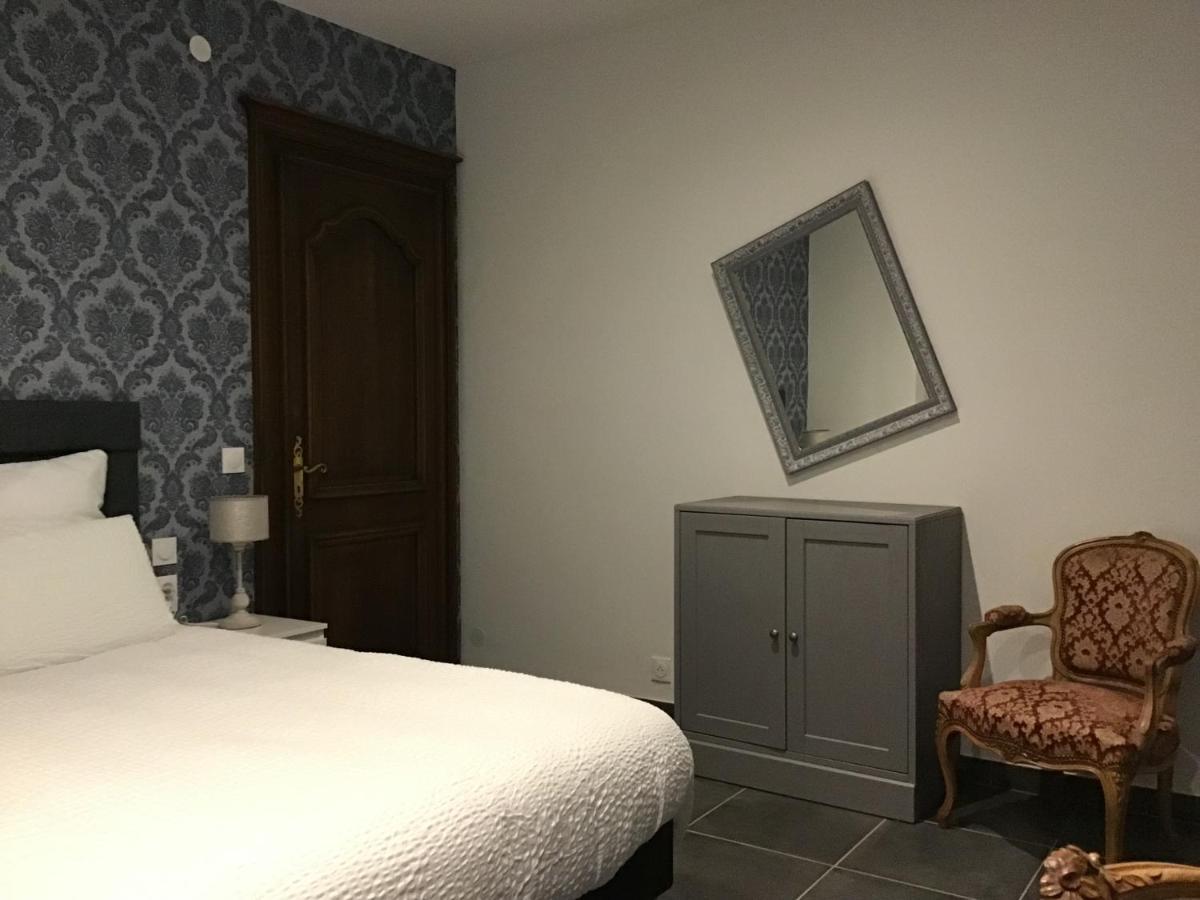 Domaine Des Trois Sorciers Bed and Breakfast Bouxwiller  Exteriör bild