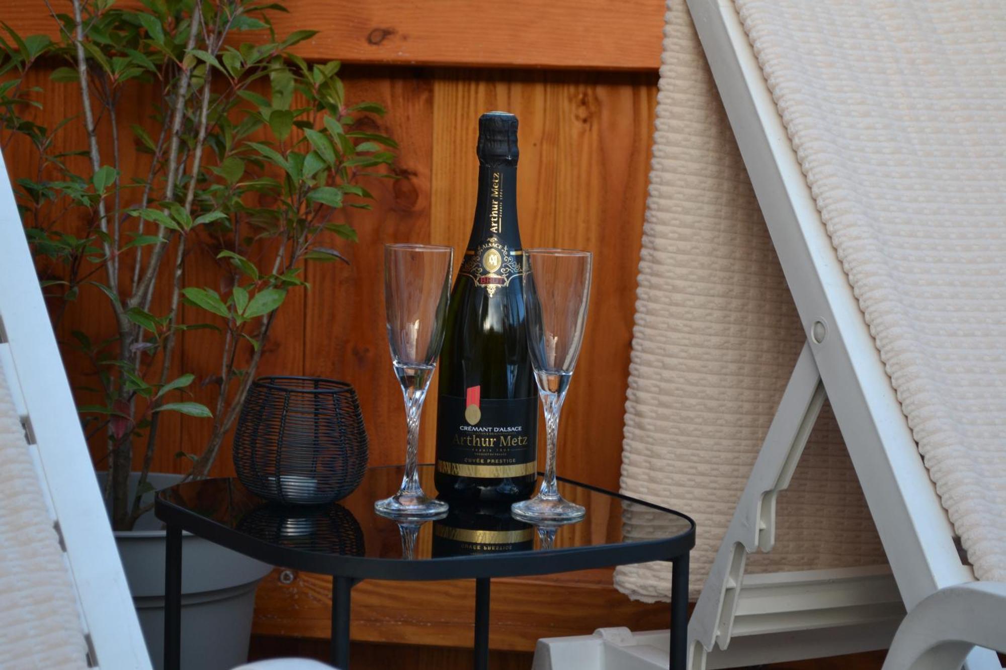 Domaine Des Trois Sorciers Bed and Breakfast Bouxwiller  Exteriör bild